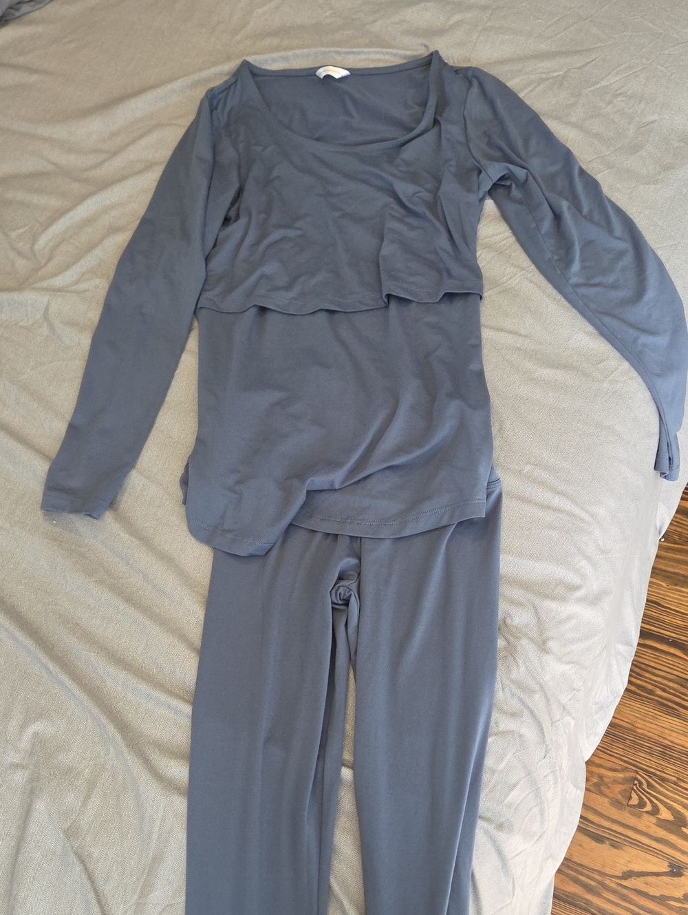 Kindred Bravely Dusty Blue Lounge Nursing Set